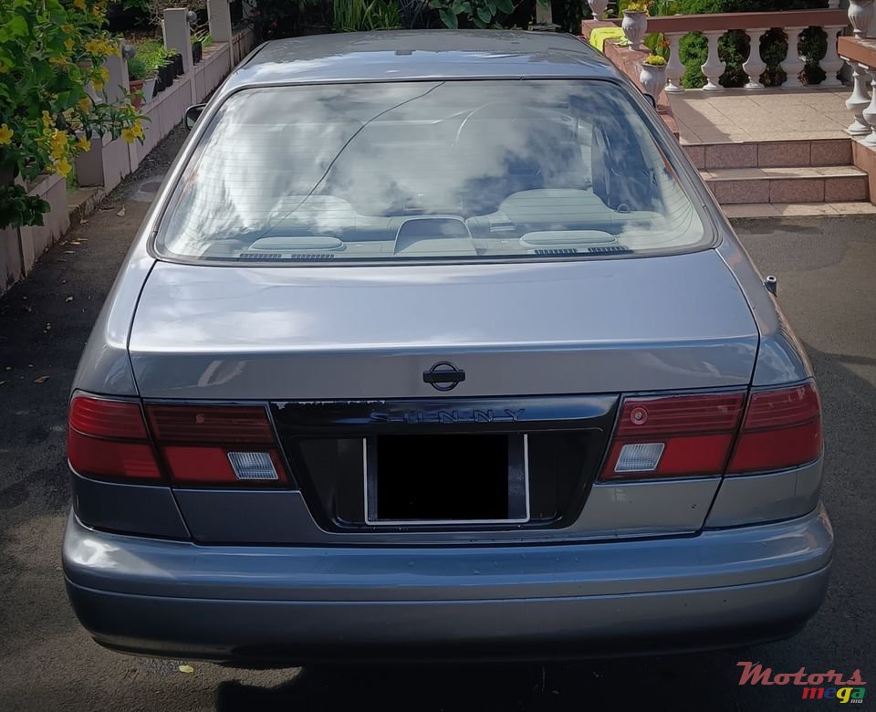 1996' Nissan Sunny photo #2