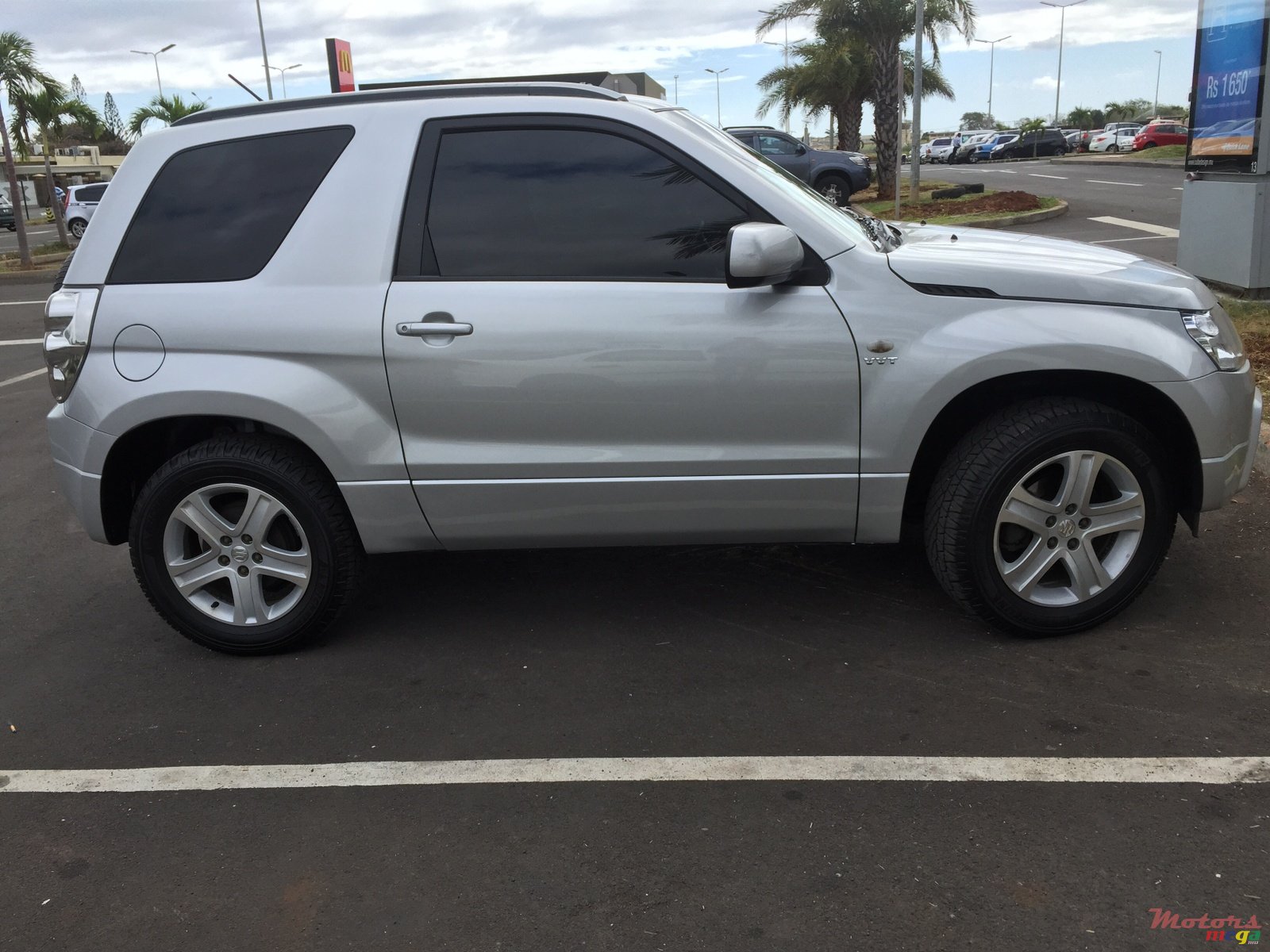 2007' Suzuki Grand Vitara photo #1