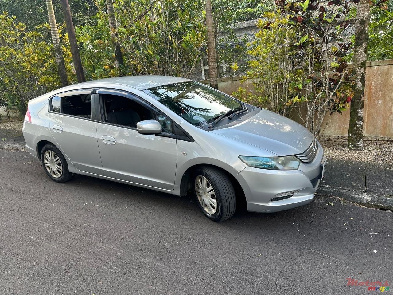 2011' Honda Insight photo #2