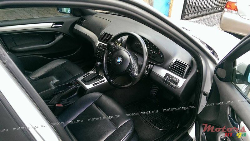 2002' BMW 3 Series photo #3