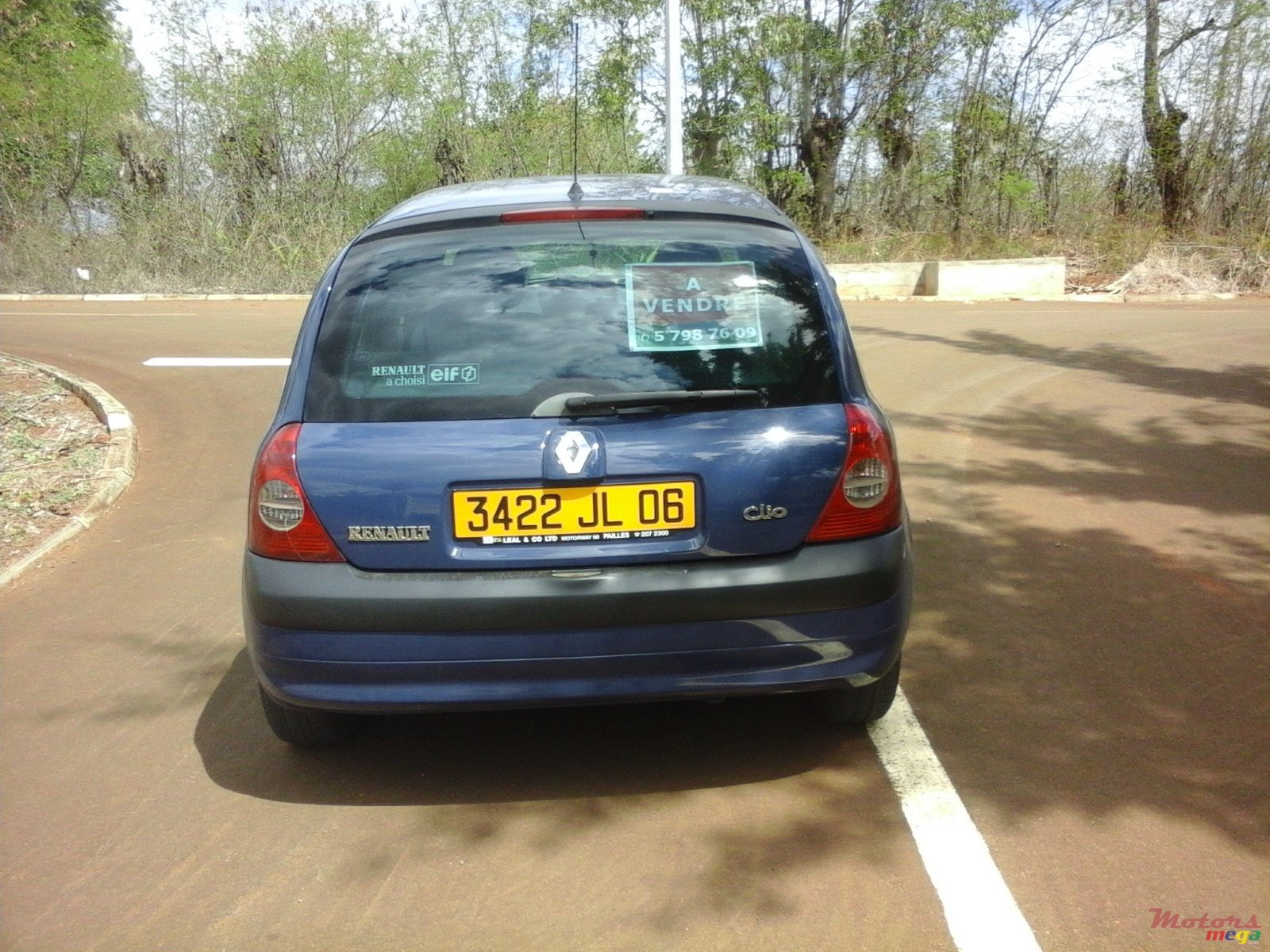 2006' Renault photo #3