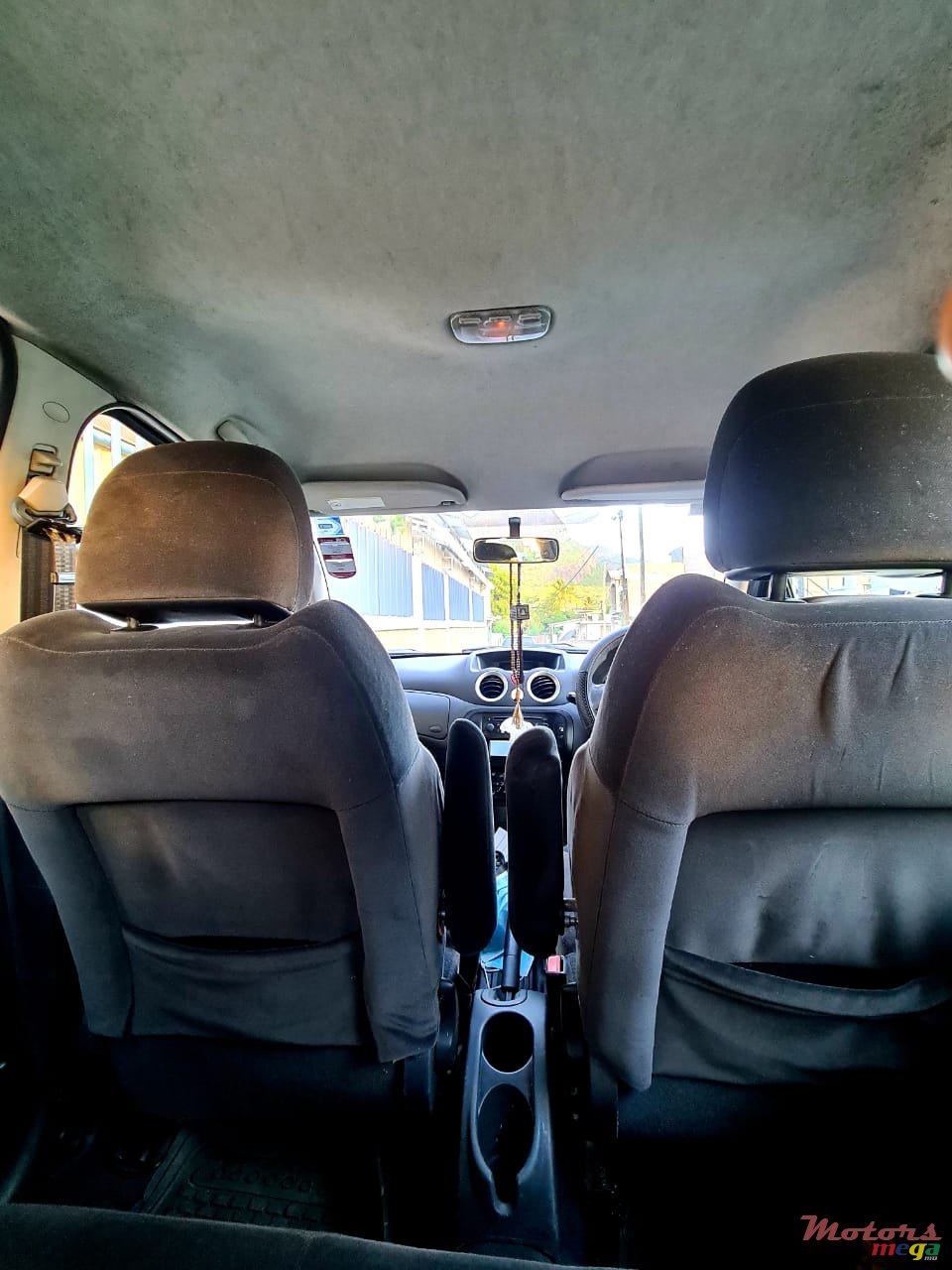 2009' Citroen C3 photo #4