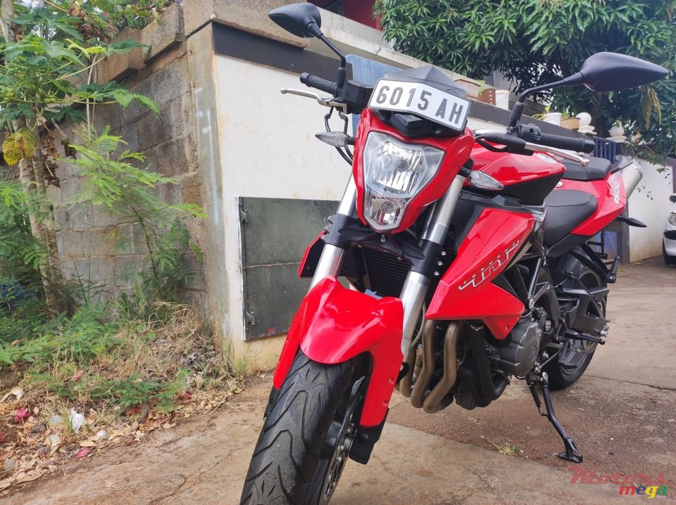 2022' Benelli TNT 600S photo #1