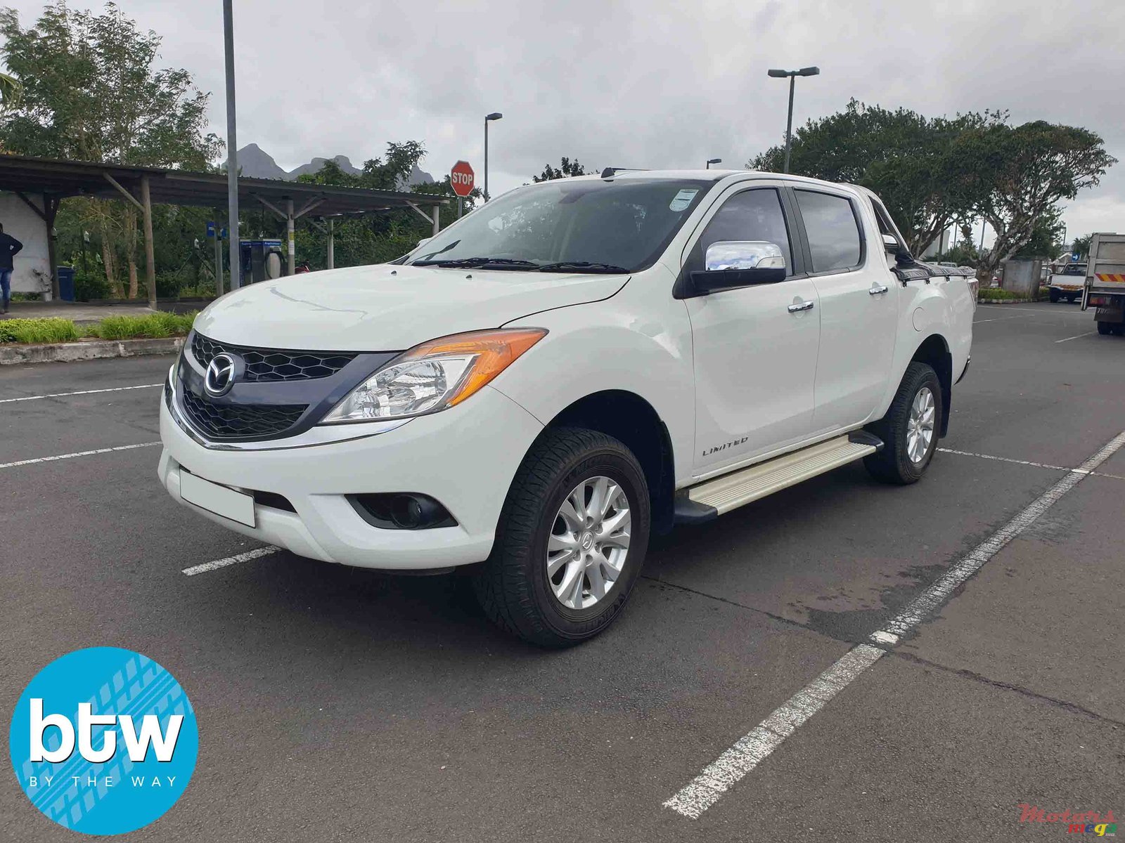 2015' Mazda BT50 photo #3