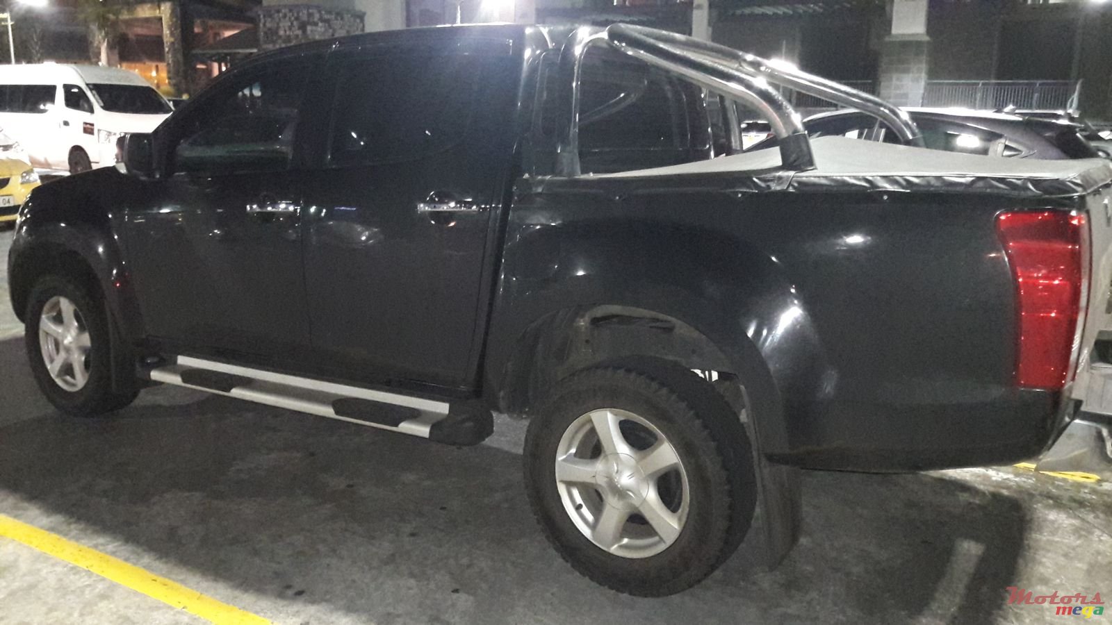 2016' Isuzu KB Series KB300 photo #1