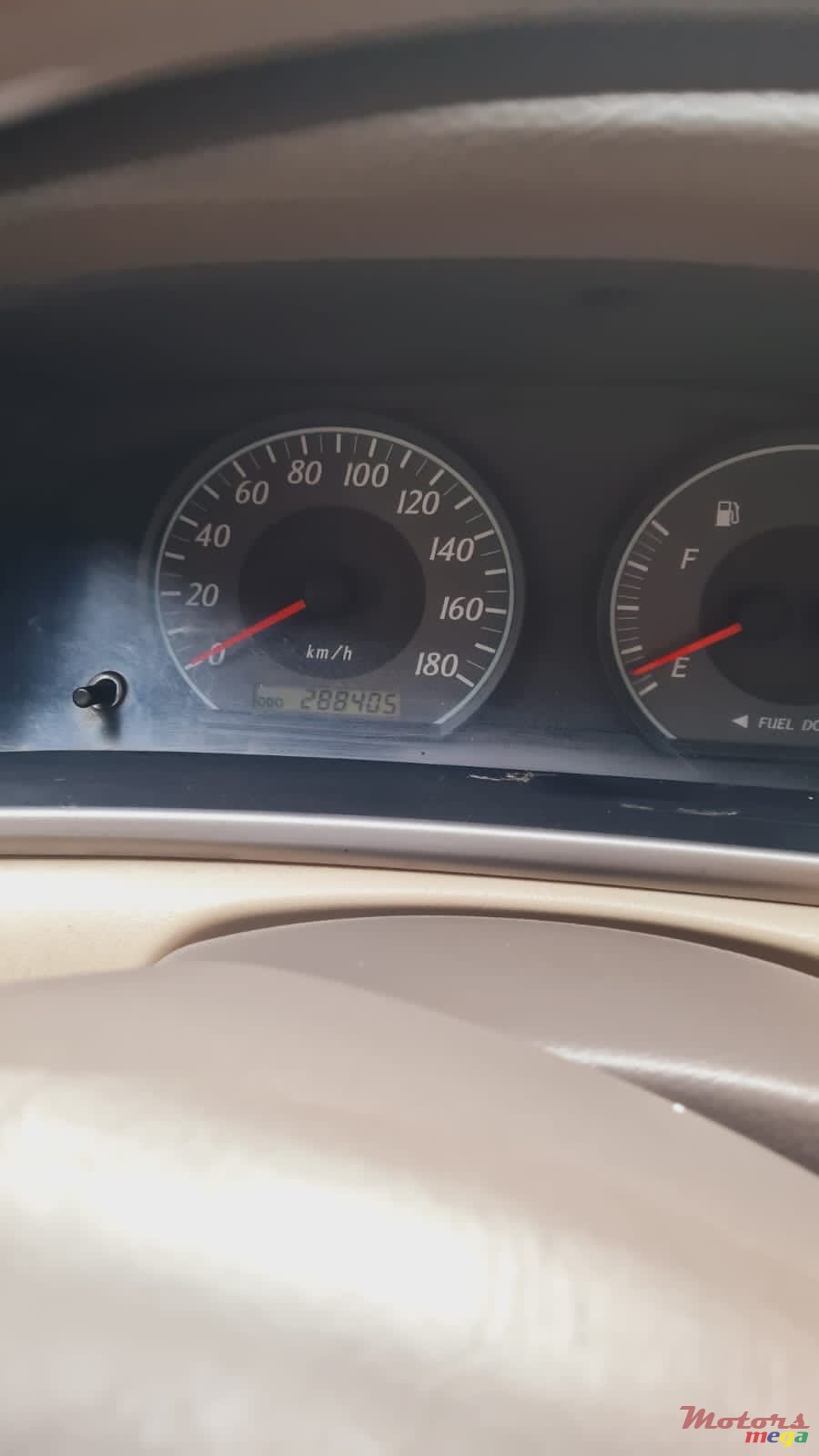 2004' Toyota Corolla photo #5