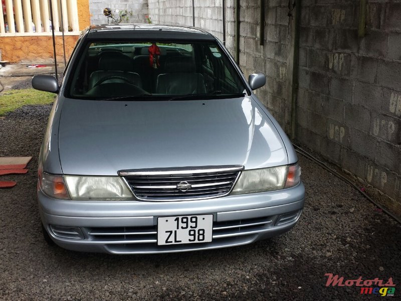 1998' Nissan Sunny photo #2