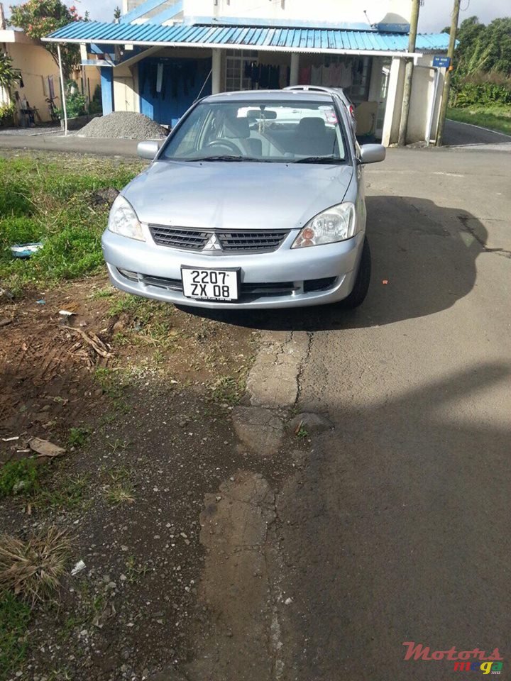 2008' Mitsubishi Lancer photo #1