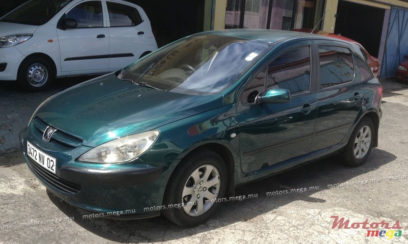 2002' Peugeot photo #2