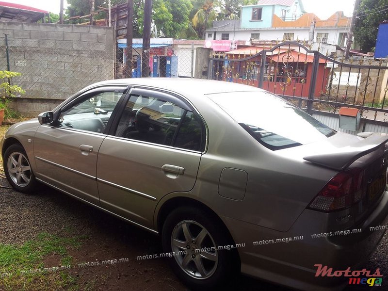 2004' Honda Civic photo #1