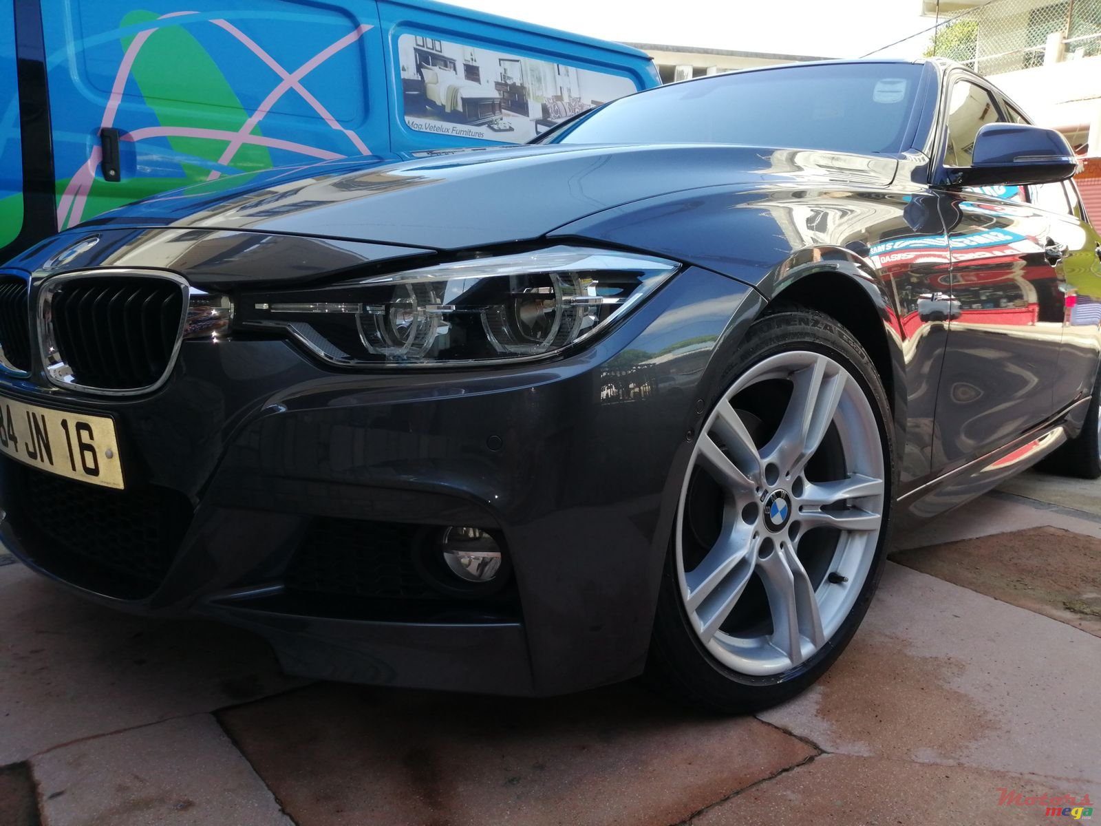 2016' BMW 3 Series 318iA m sport photo #4