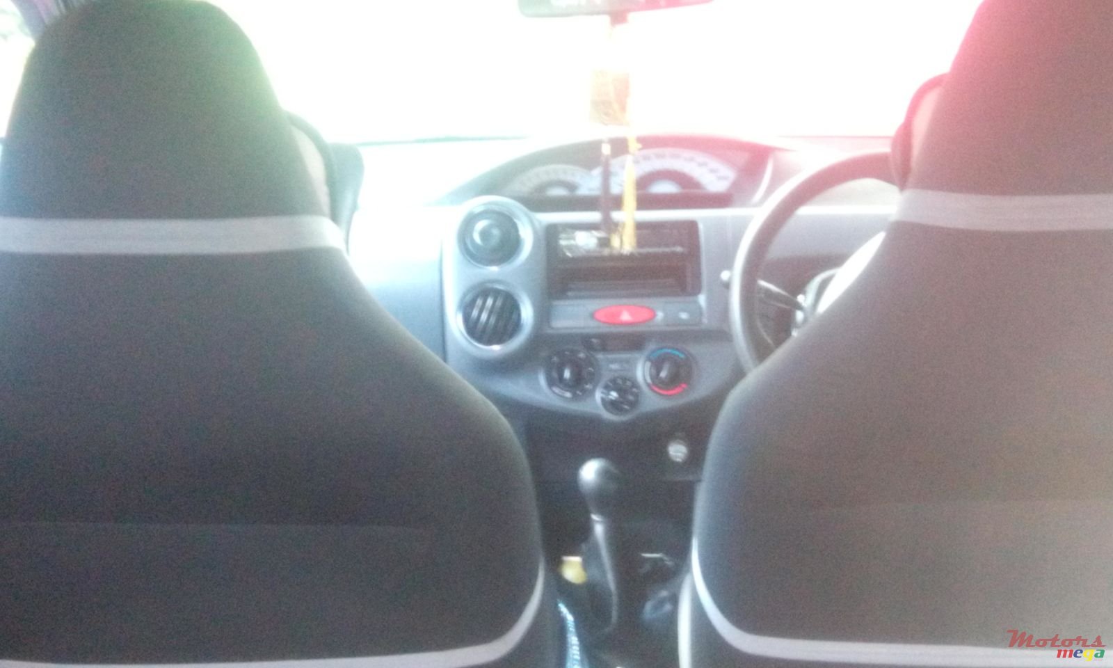 2013' Toyota photo #5