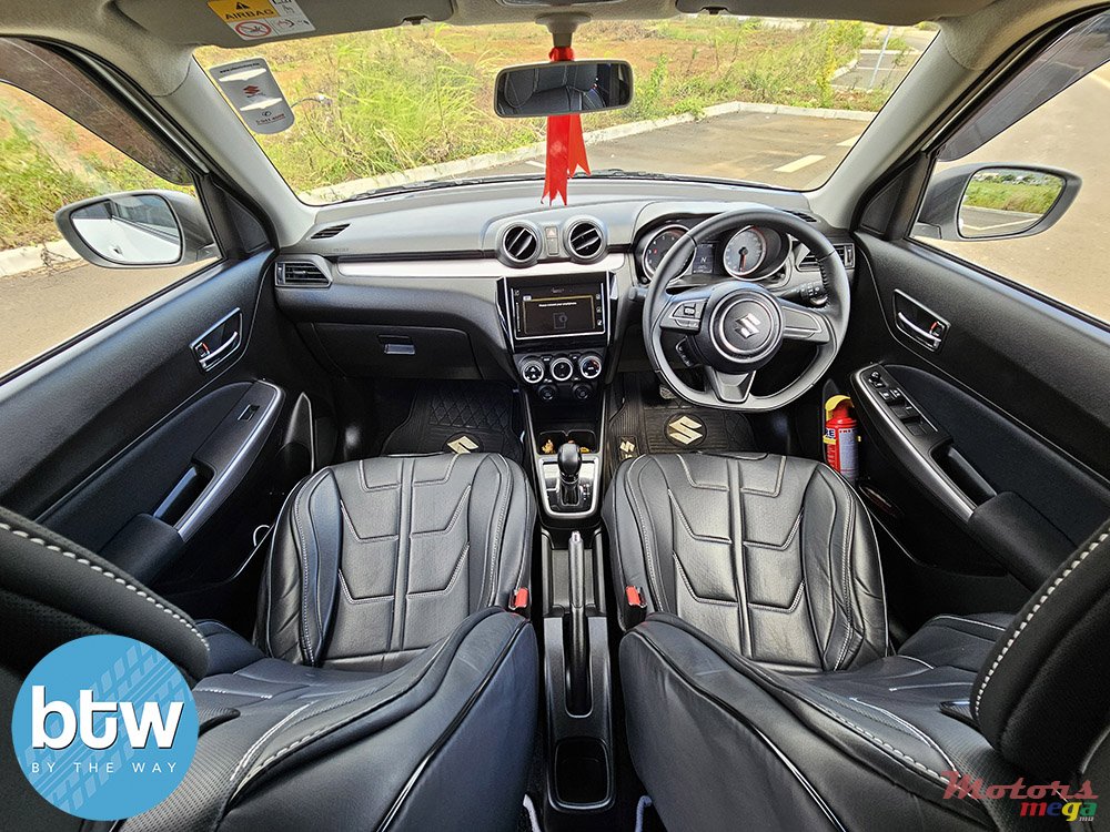 2024' Suzuki Swift GLX photo #7