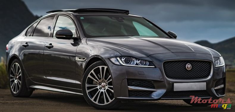 2016' Jaguar XFR Sport Automatic photo #1