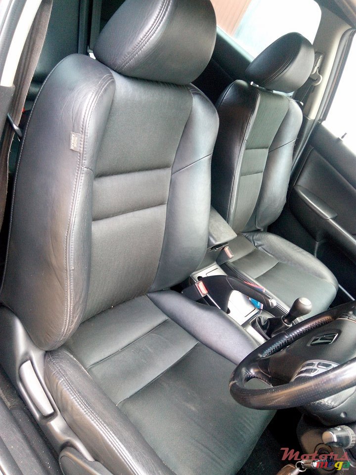 2004' Honda Accord photo #5