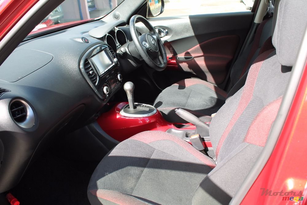 2013' Nissan Juke photo #4