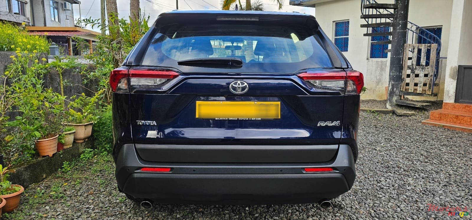 2021' Toyota RAV4 photo #1