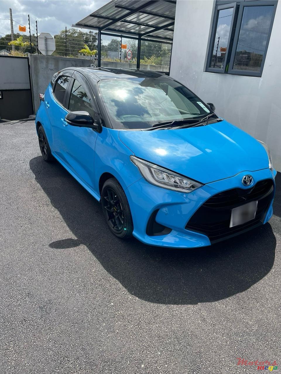 2020' Toyota Yaris photo #1