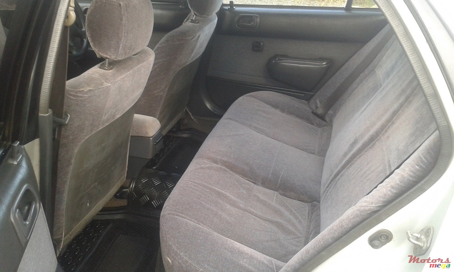 1997' Toyota Corolla CE110 photo #7