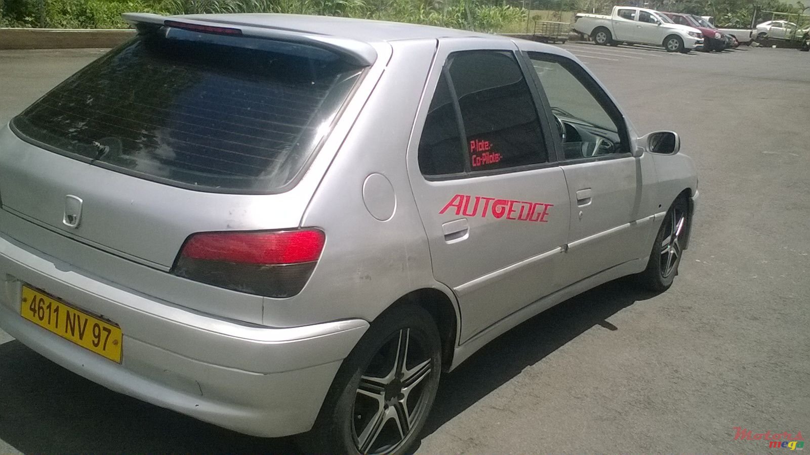 1997' Peugeot photo #1