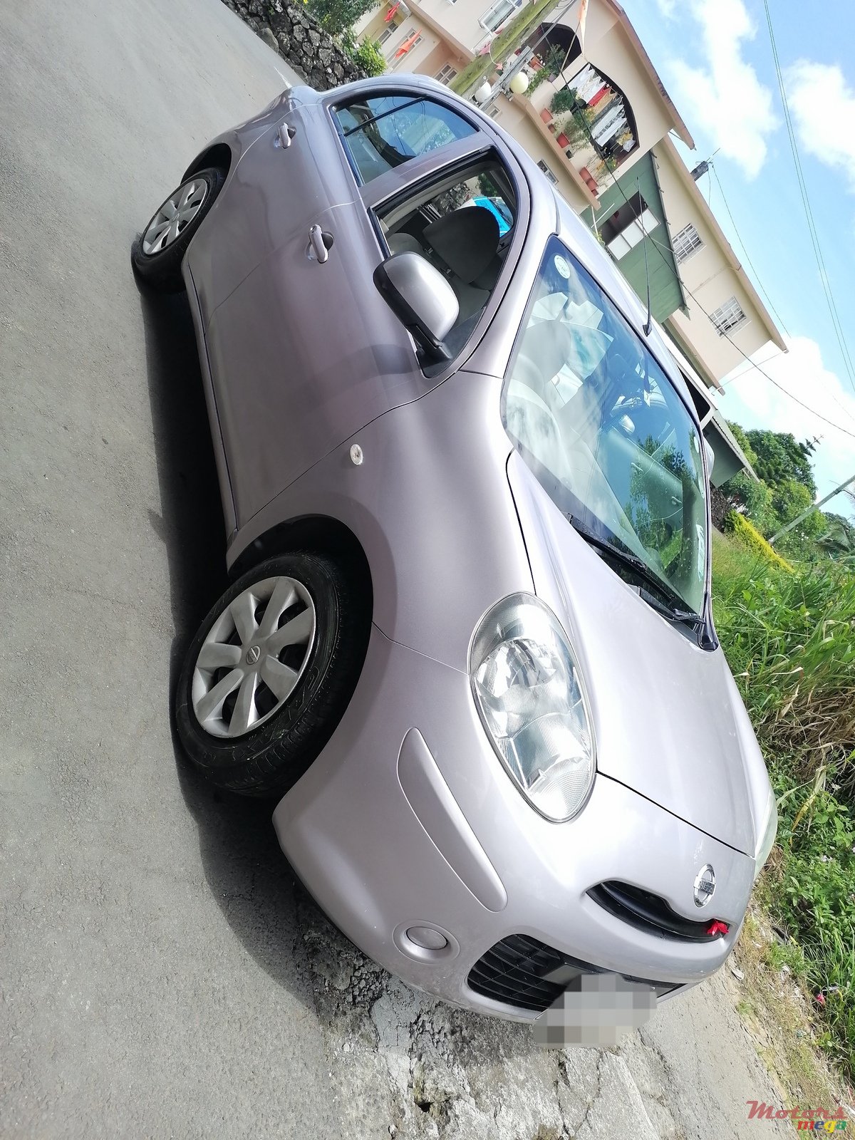 2011' Nissan March photo #1