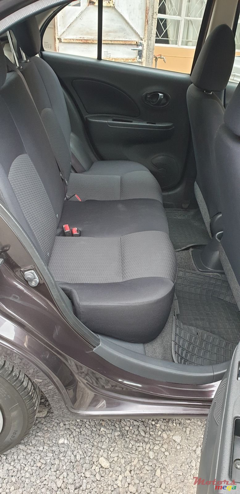 2012' Nissan March photo #5