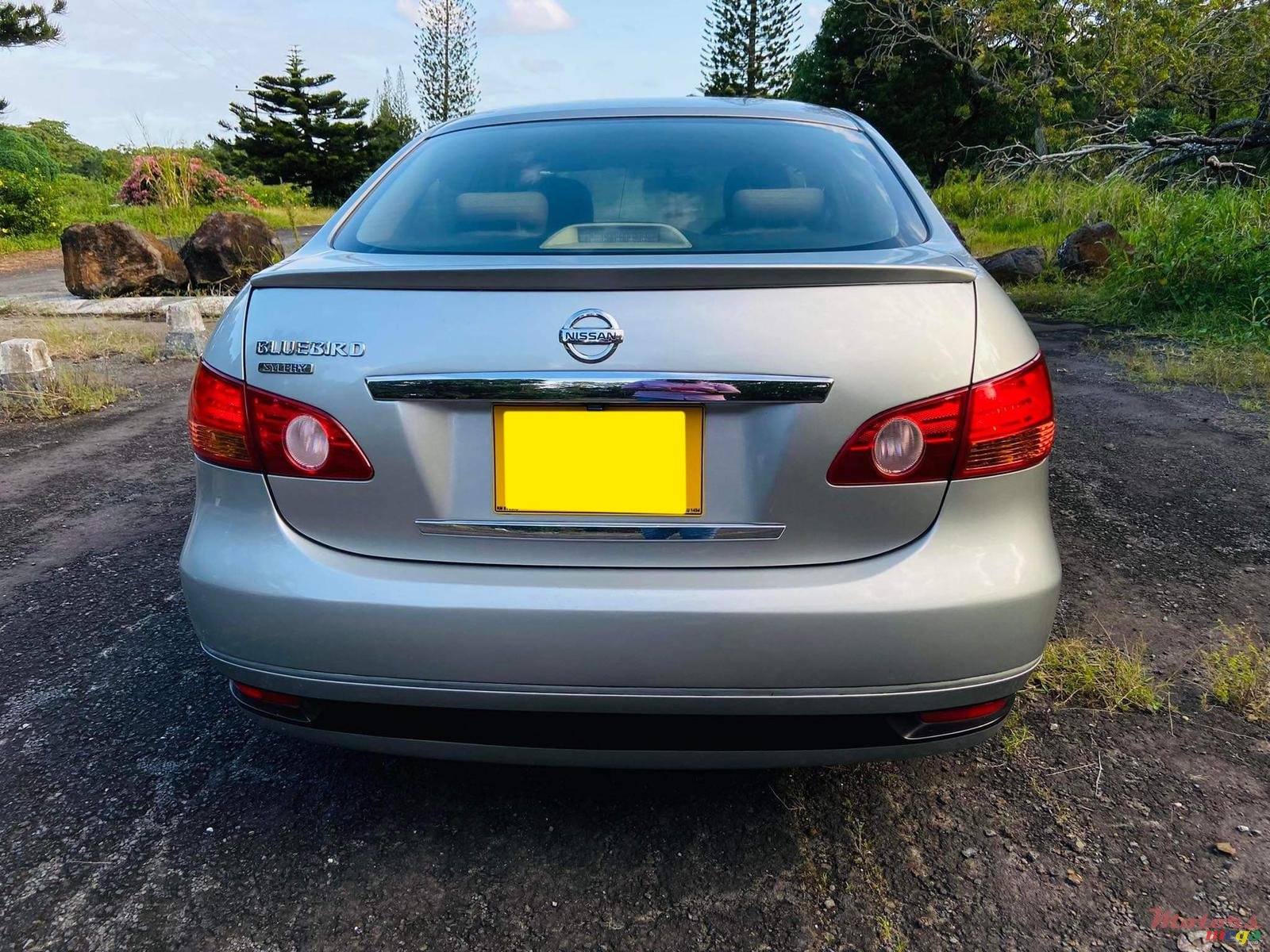 2008' Nissan Bluebird Slyphy photo #4