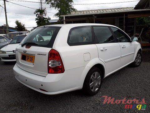 2009' Chevrolet Optra Autovan photo #7