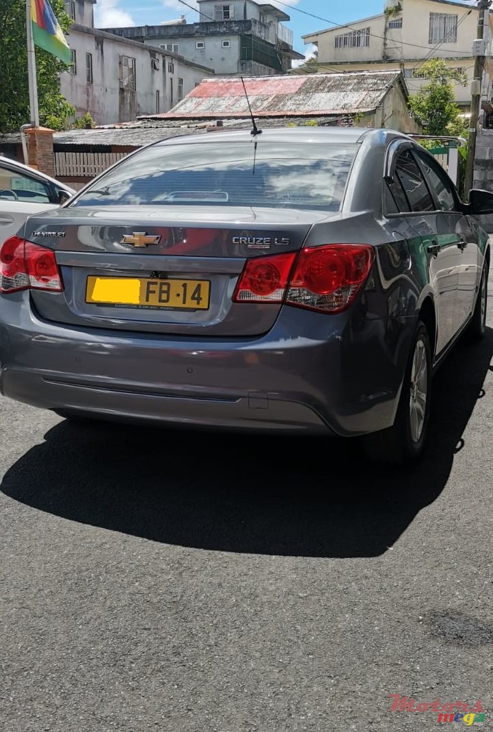 2014' Chevrolet Cruze photo #4