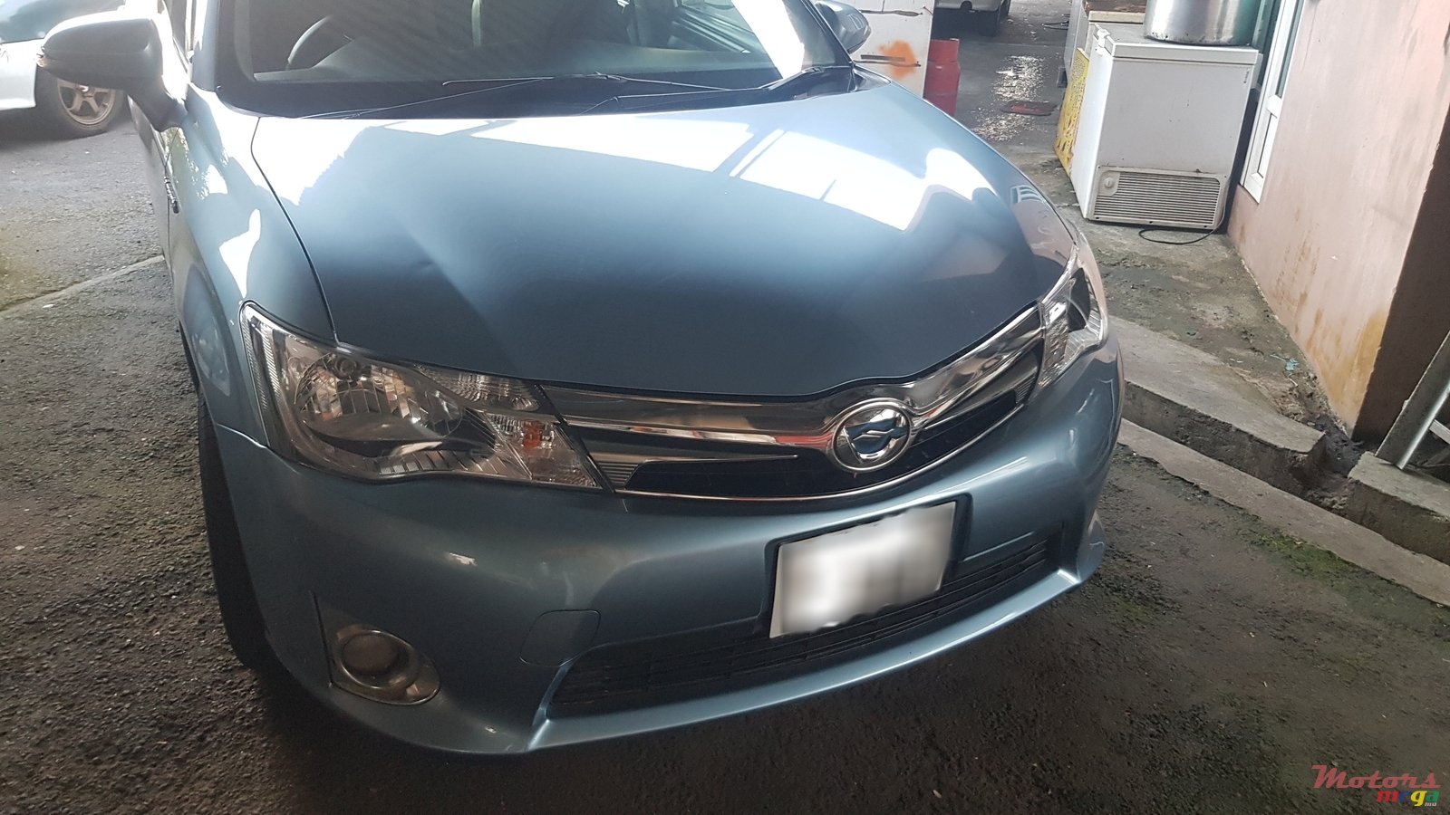 2013' Toyota Axio photo #1