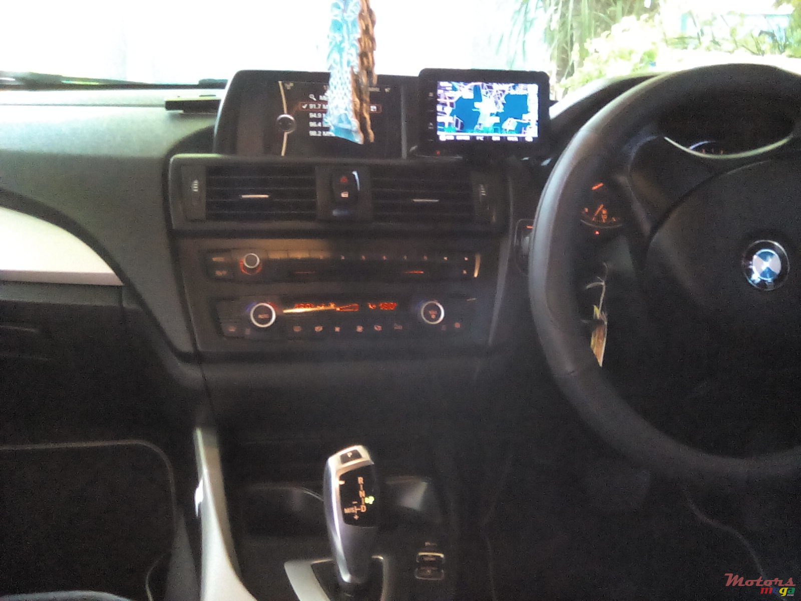 2011' BMW 116 F/option photo #4