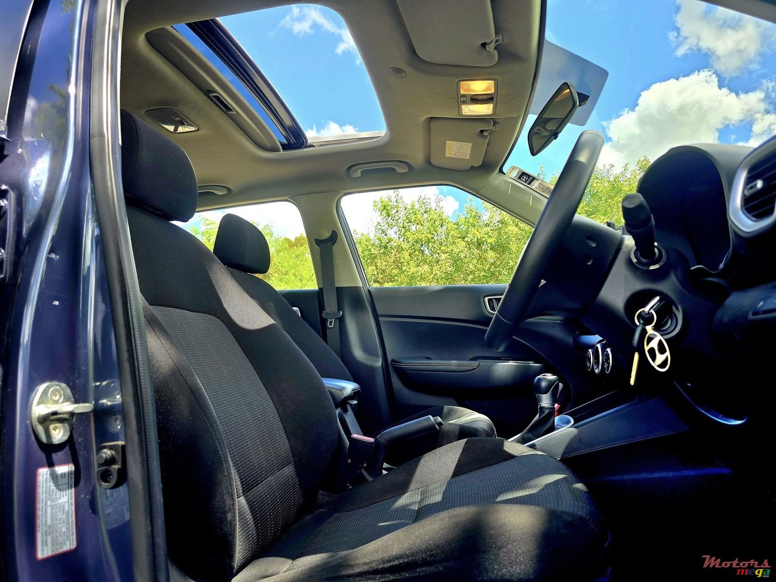 2020' Hyundai Venue photo #6