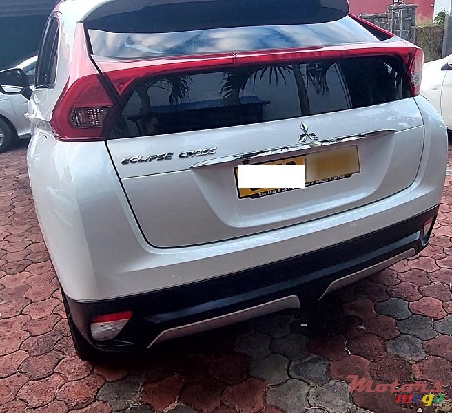 2019' Mitsubishi Eclipse Cross photo #4