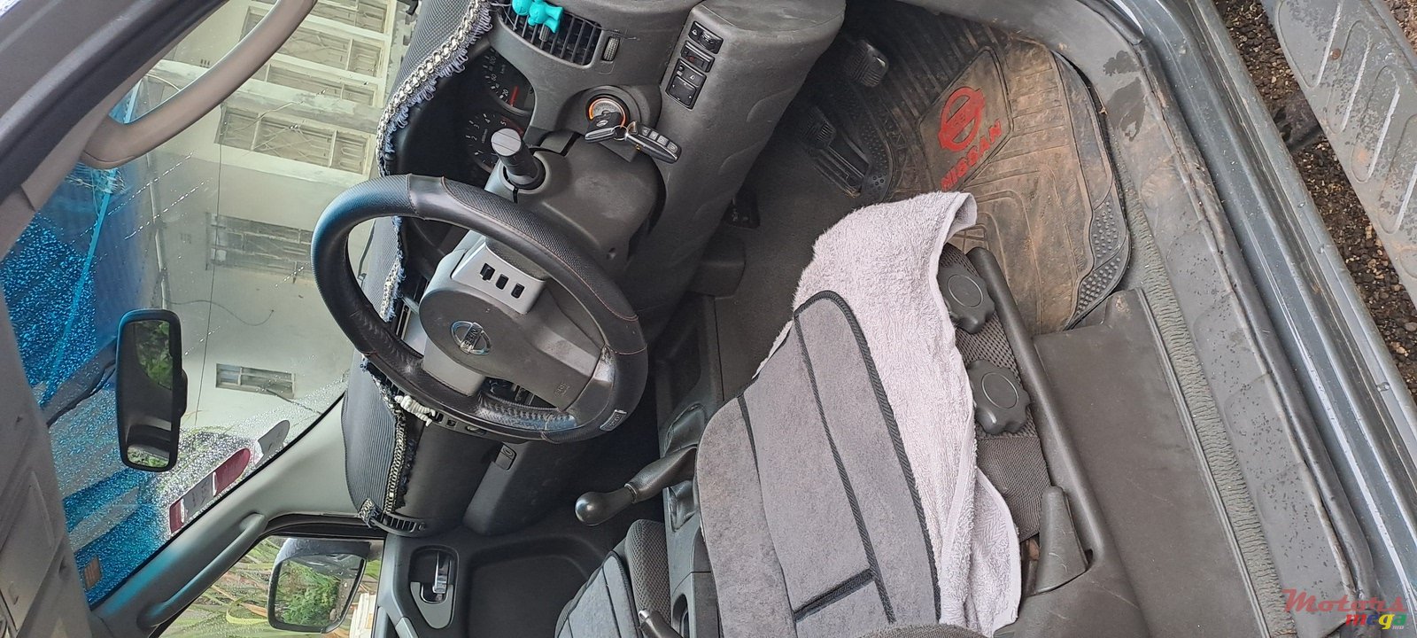 2008' Nissan Navara photo #6