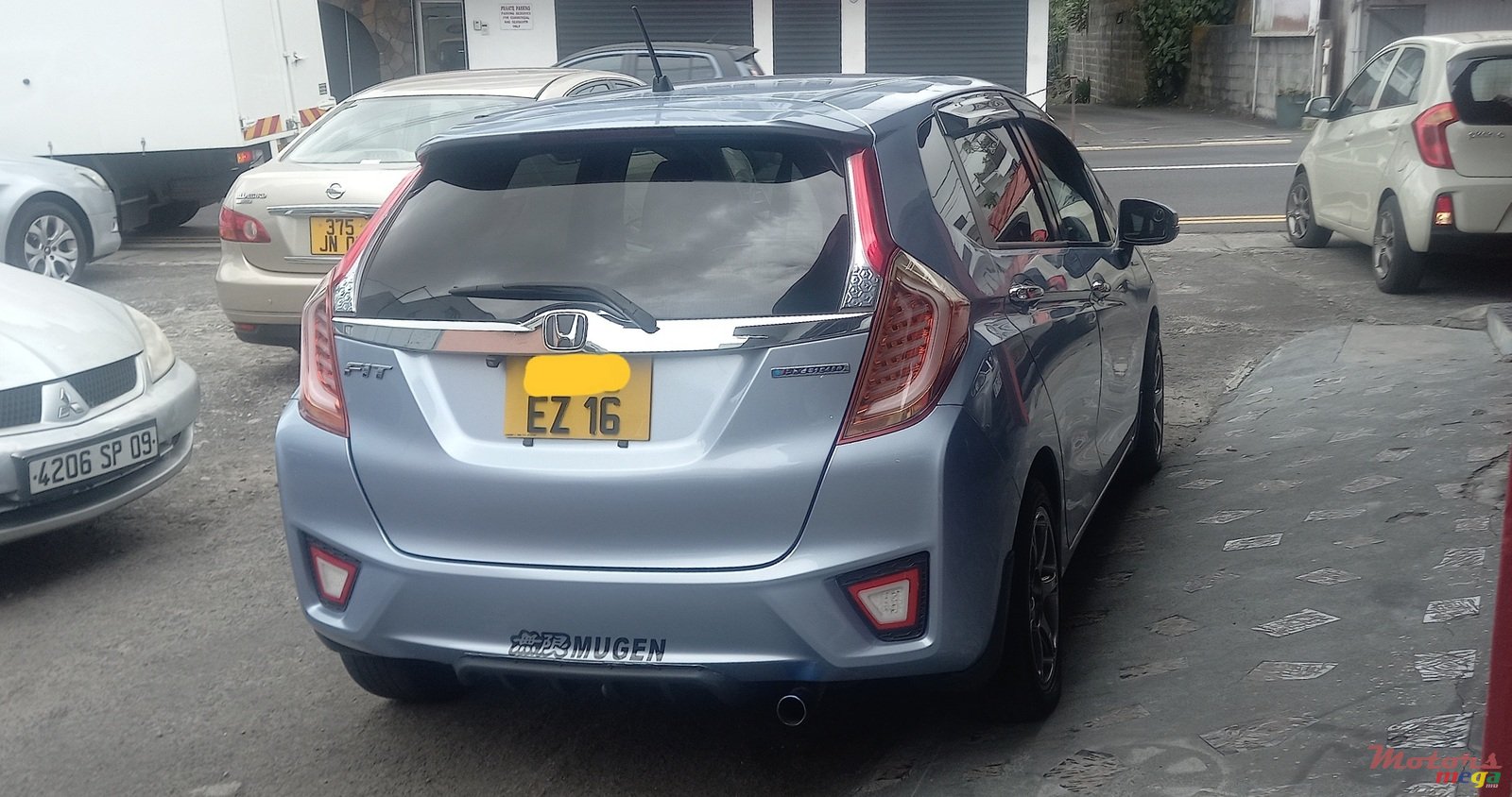 2016' Honda Fit photo #4