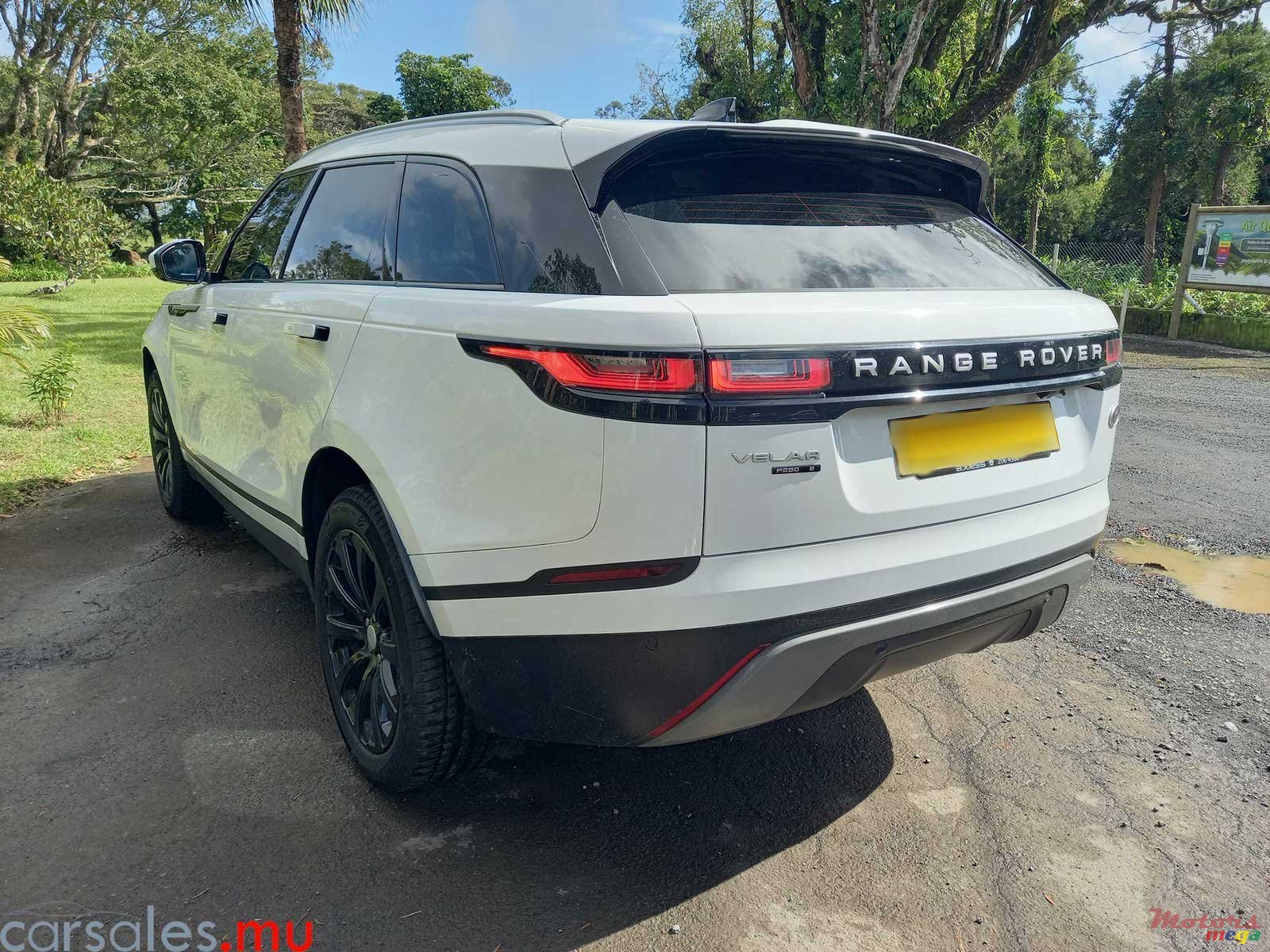 2018' Land Rover Range Rover Velar P250 S photo #3