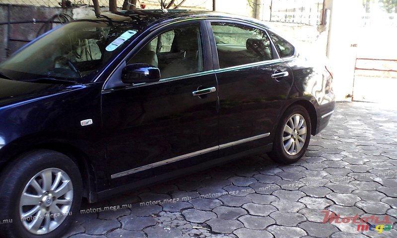 2008' Nissan photo #2