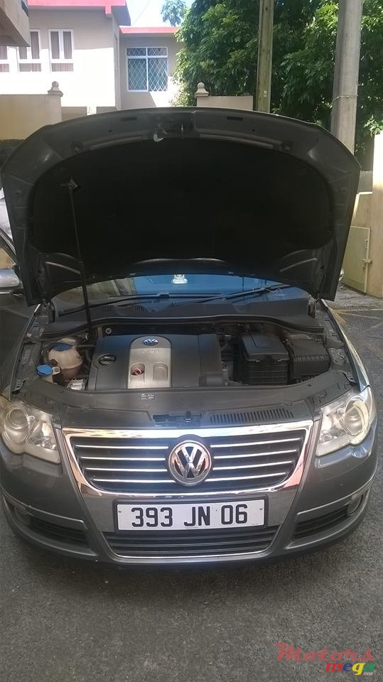 2006' Volkswagen Passat FSI photo #7