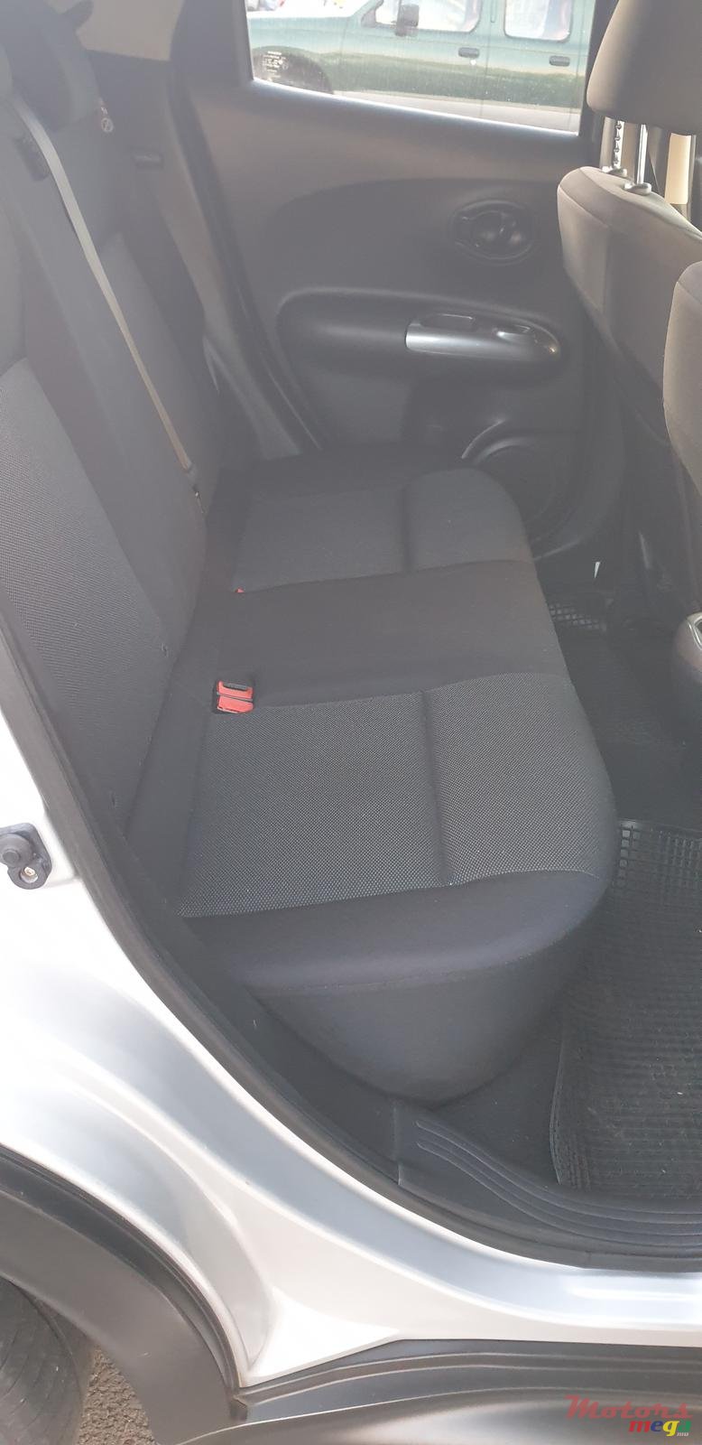 2016' Toyota Aqua photo #7