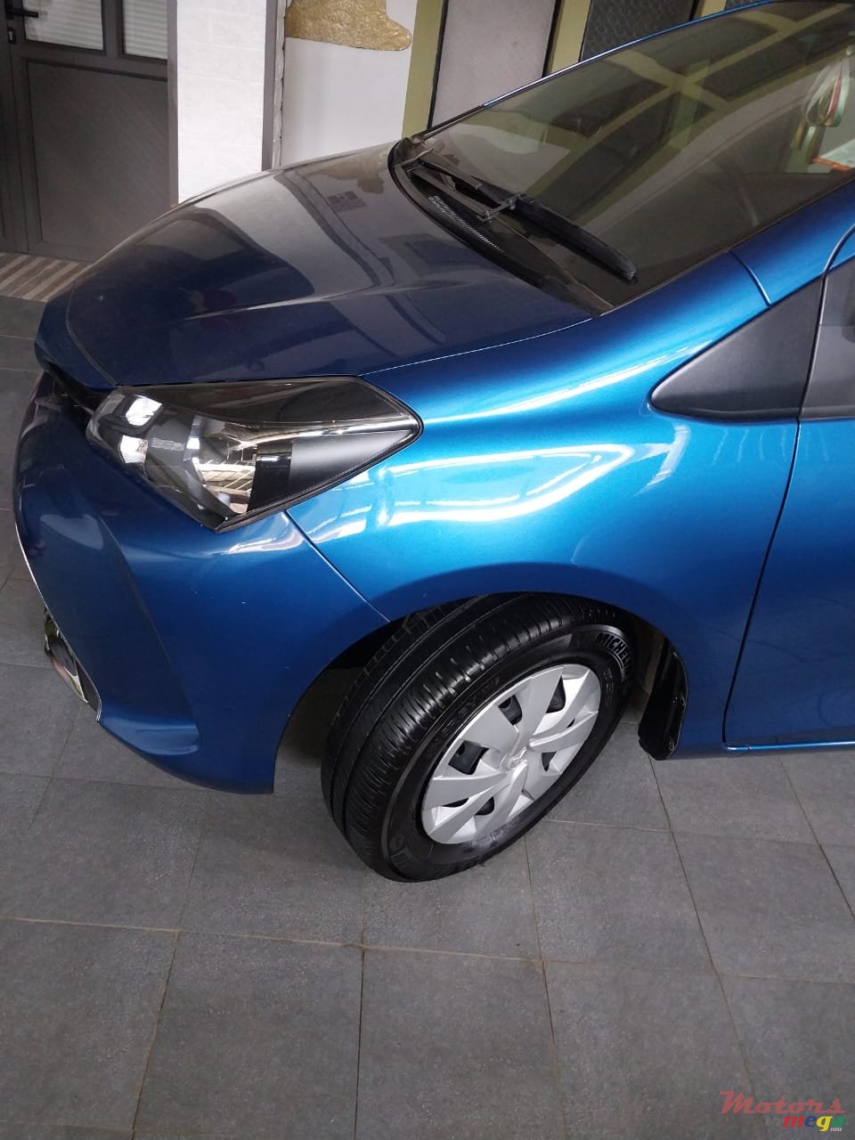 2014' Toyota Vitz photo #1