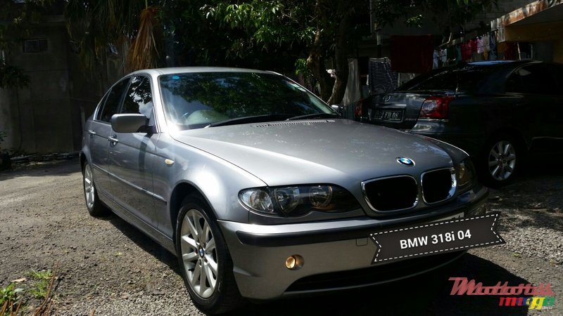 2004' BMW 318 Steptronic photo #2