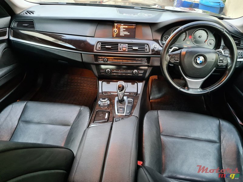 2013' BMW 520 Automatic photo #7
