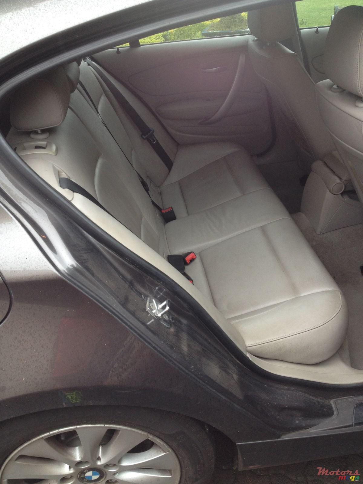 2008' BMW 1 Series photo #5