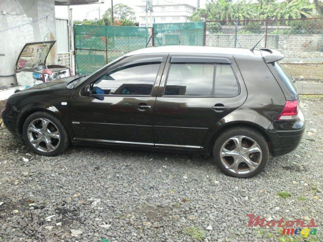 1999' Volkswagen Golf photo #1