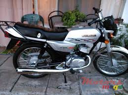 2011' Suzuki photo #1