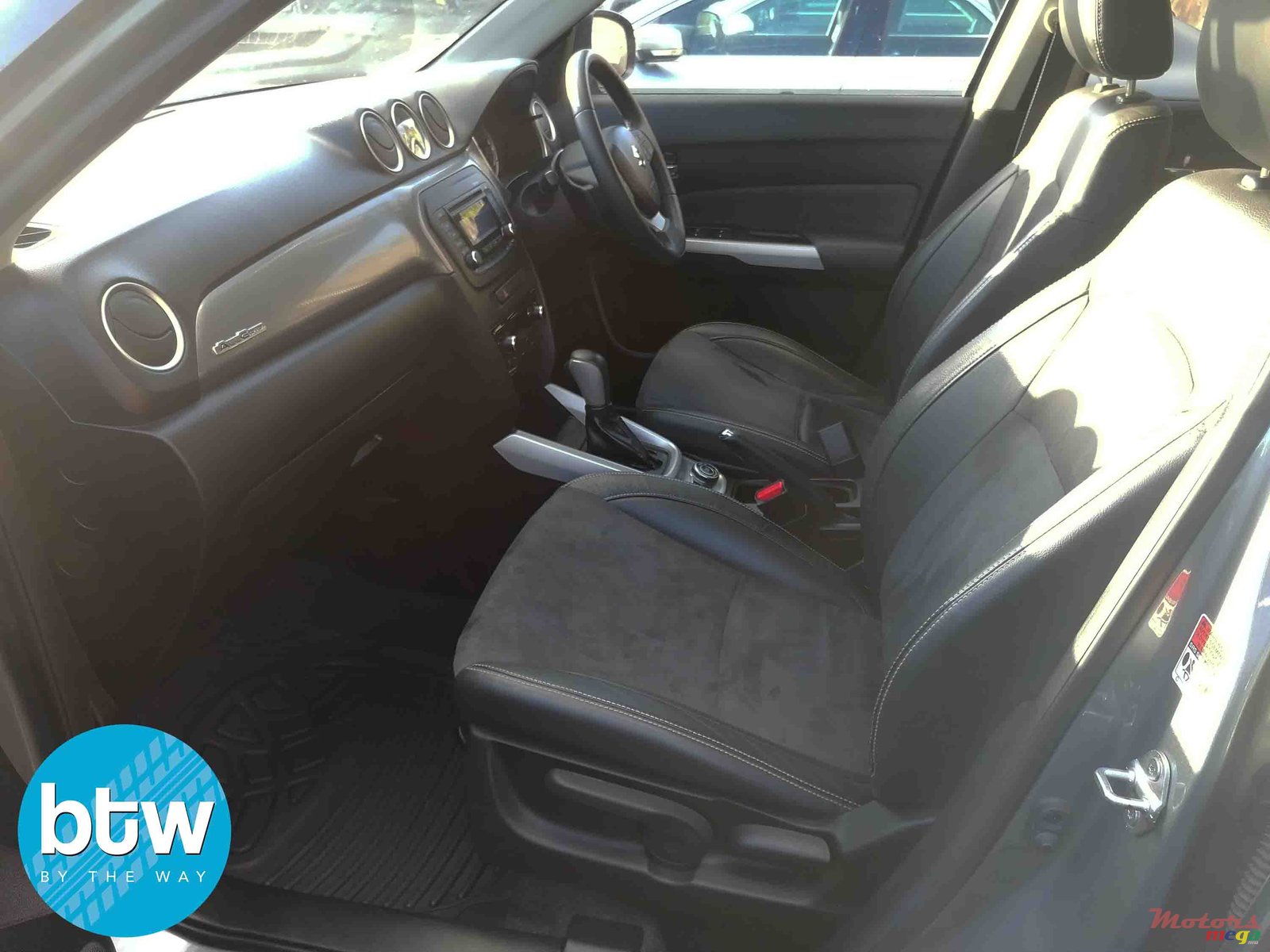 2016' Suzuki Vitara photo #7