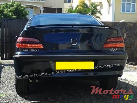 2001' Peugeot photo #3