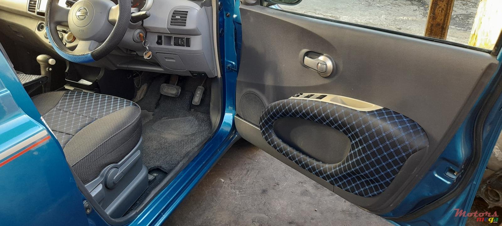 2003' Nissan NISSAN Automatic Ak12 photo #2