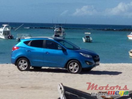 2010' Hyundai ix35 i-x 35 2L 165 BVA photo #2