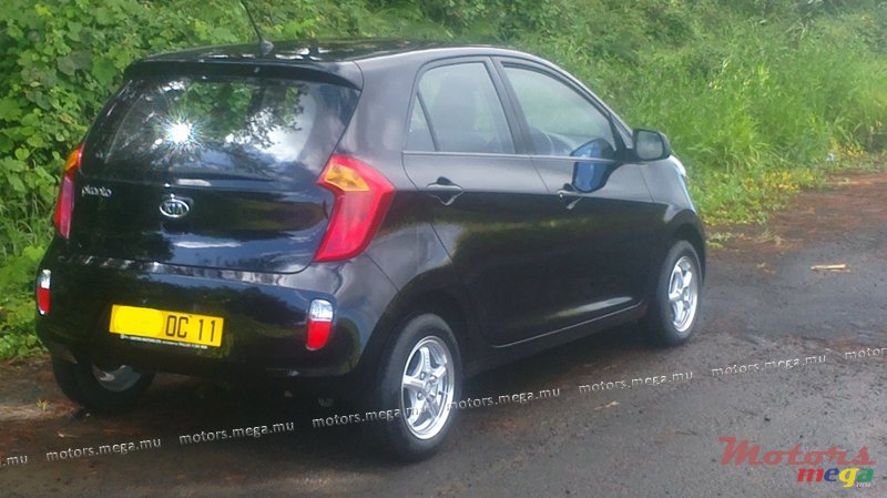 2011' Kia Picanto photo #2